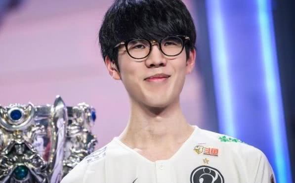 解析“免佣百家乐”：不收 5% 佣金背后隐藏的规则陷阱。（揭露免佣百家乐：免收5%佣金为何反而暗藏规则陷阱）