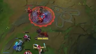 bin ：打团不需要太多沟通，在一起打久了，比较有默契